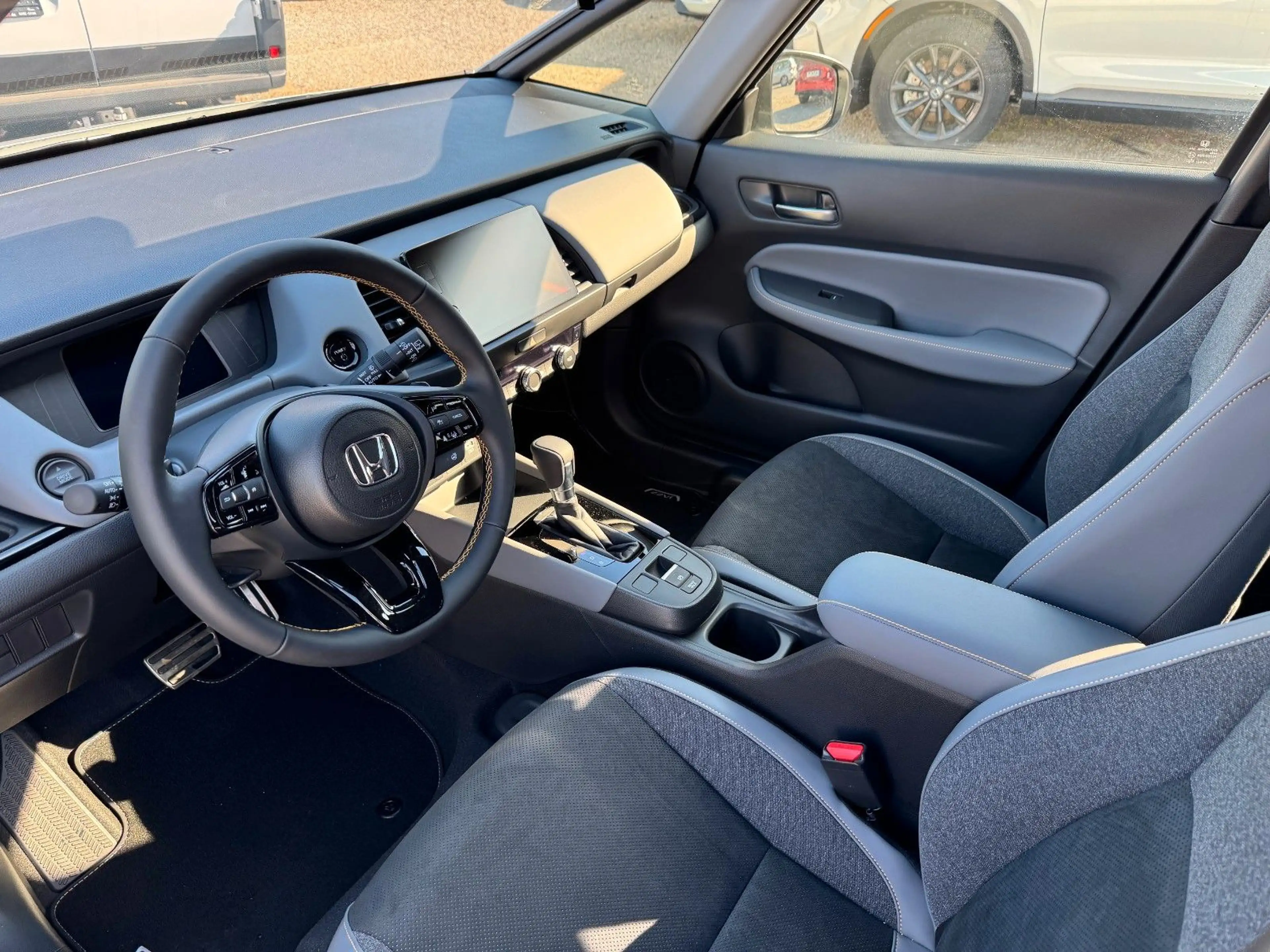 Honda Jazz 1.5 i-MMD Hybrid Advance Sport *LIEFERBAR* — photo 7