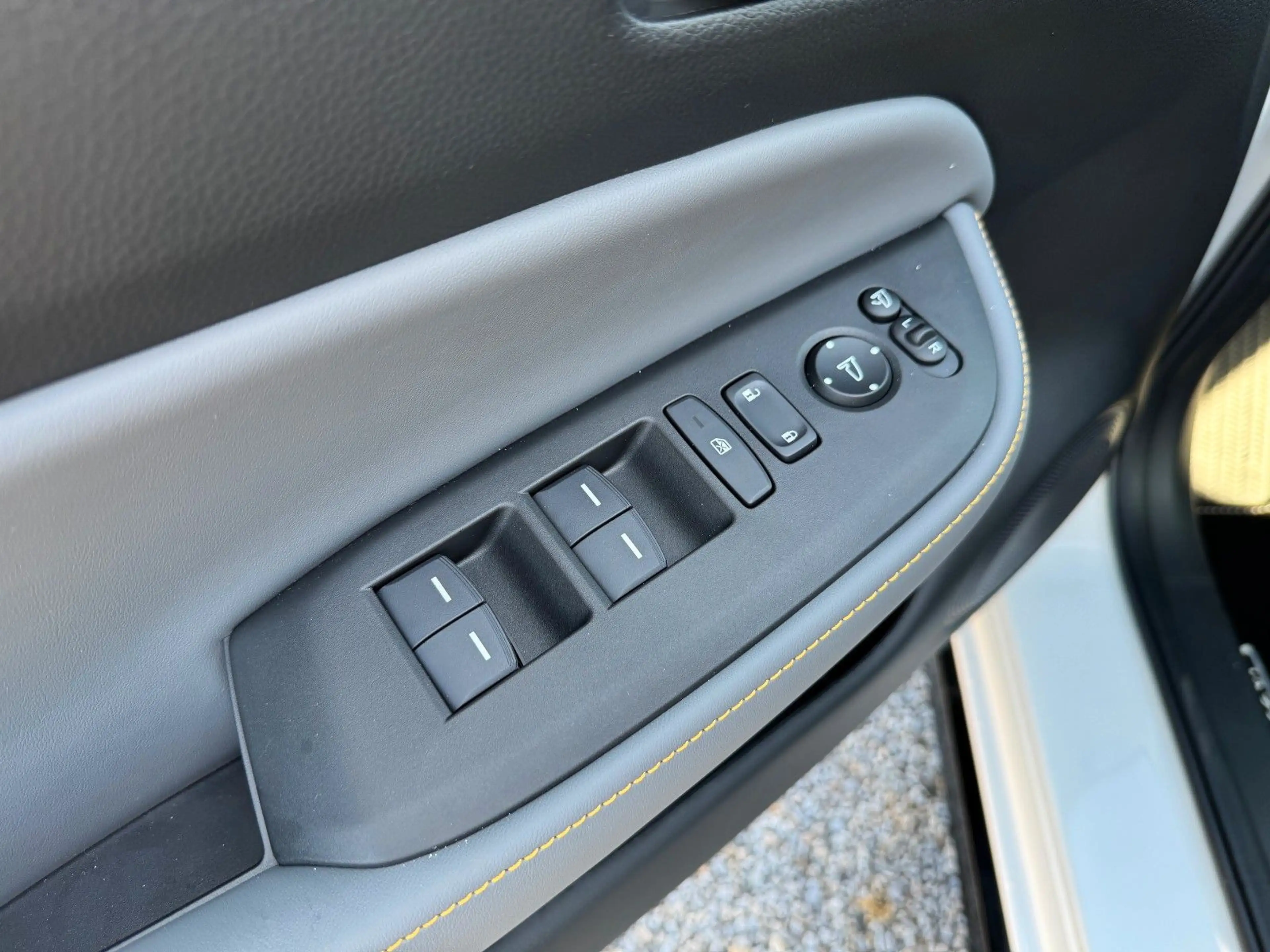 Honda Jazz 1.5 i-MMD Hybrid Advance Sport *LIEFERBAR* — photo 13