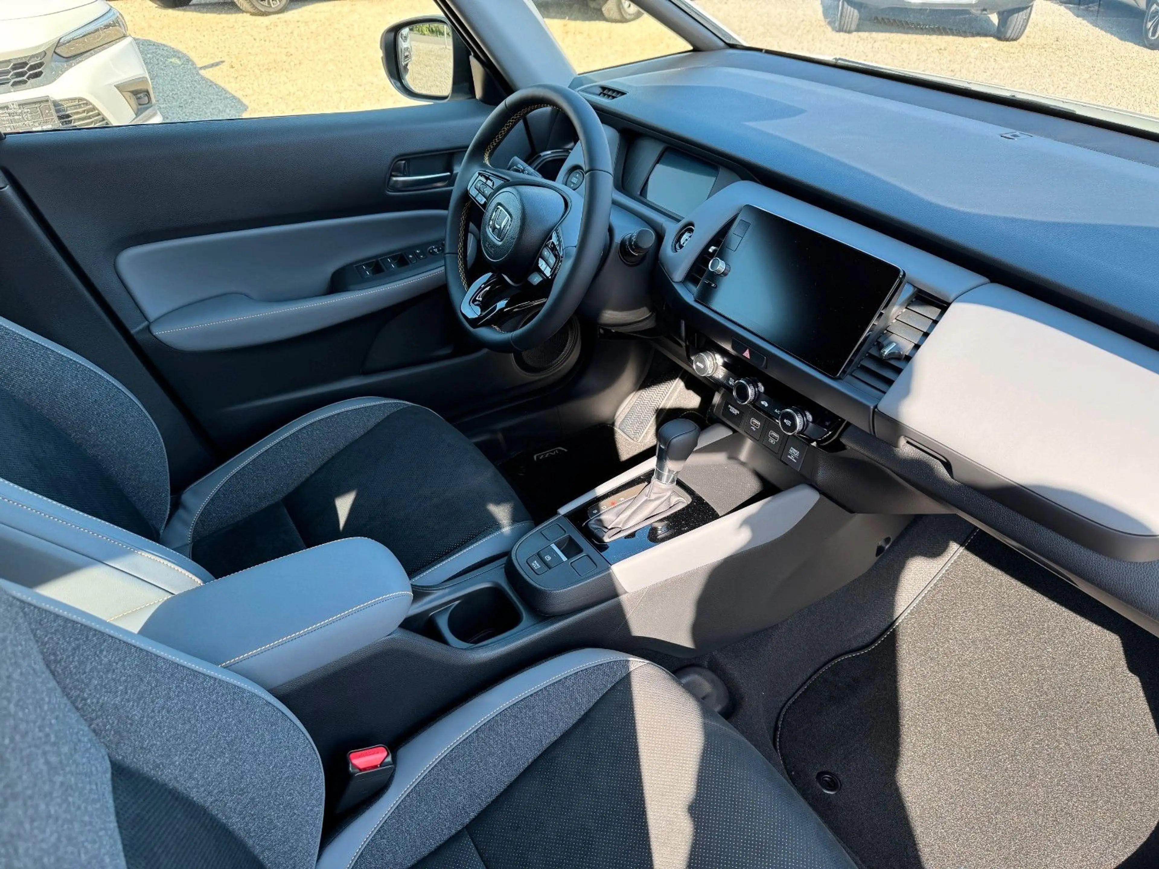 Honda Jazz 1.5 i-MMD Hybrid Advance Sport *LIEFERBAR* — photo 10