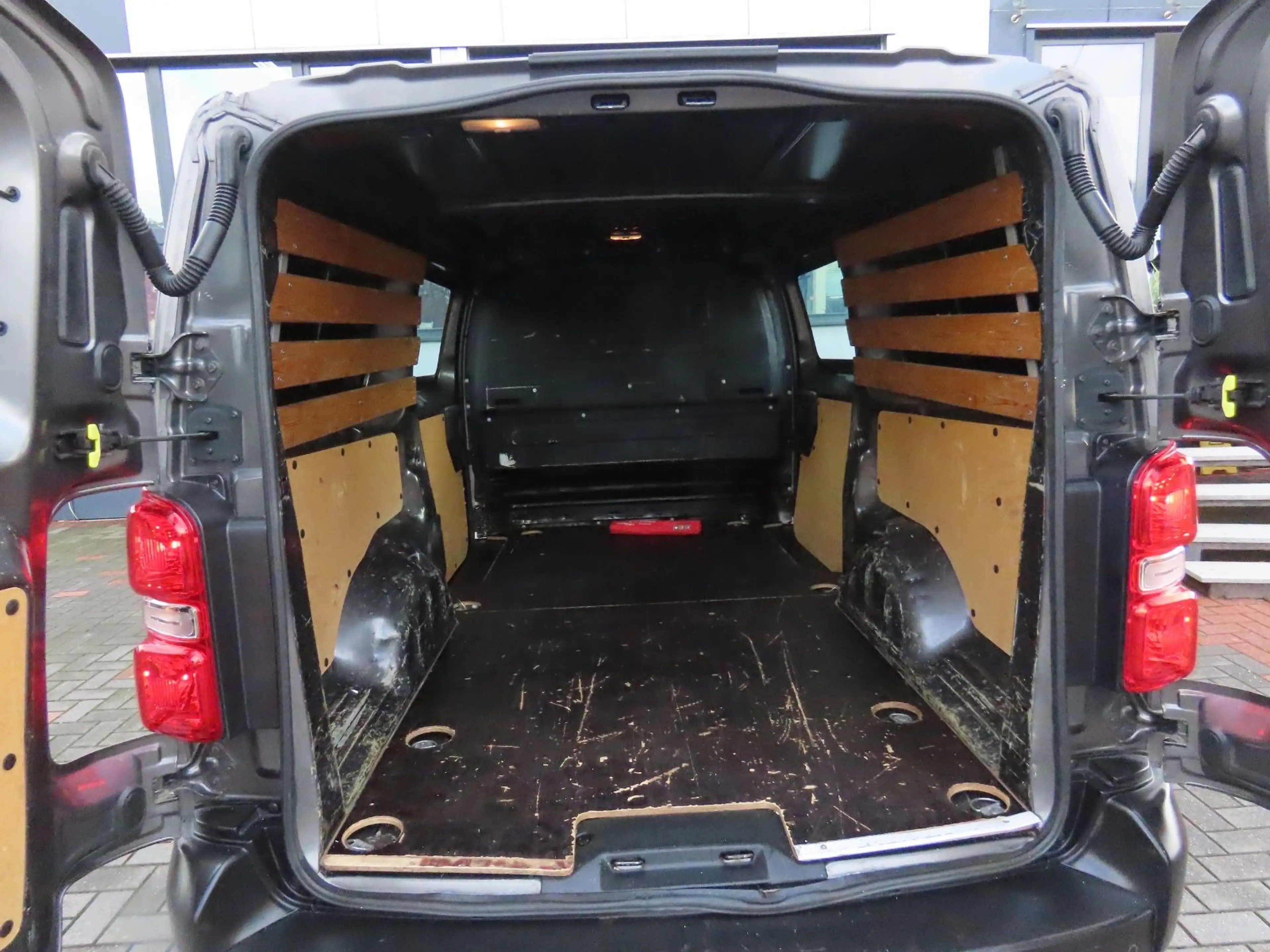 Citroen Jumpy Kasten Business XL Klima CarPlay PDC — photo 8
