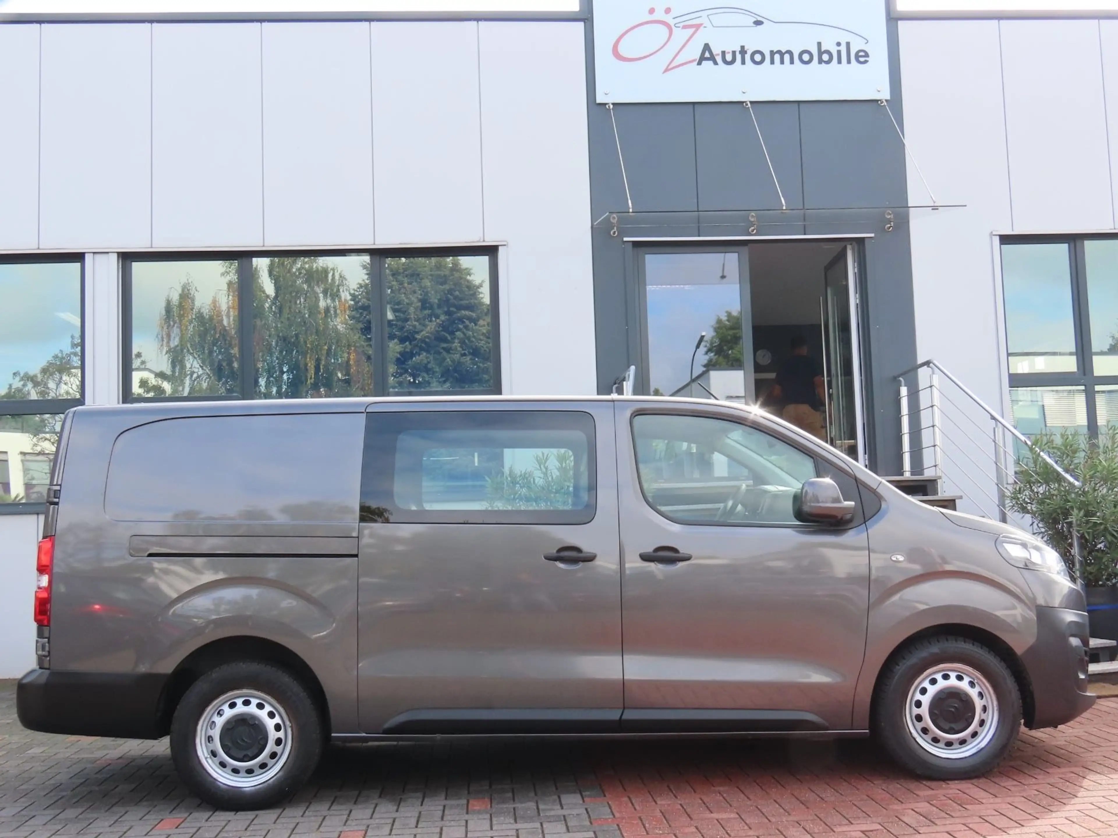 Citroen Jumpy Kasten Business XL Klima CarPlay PDC — photo 10