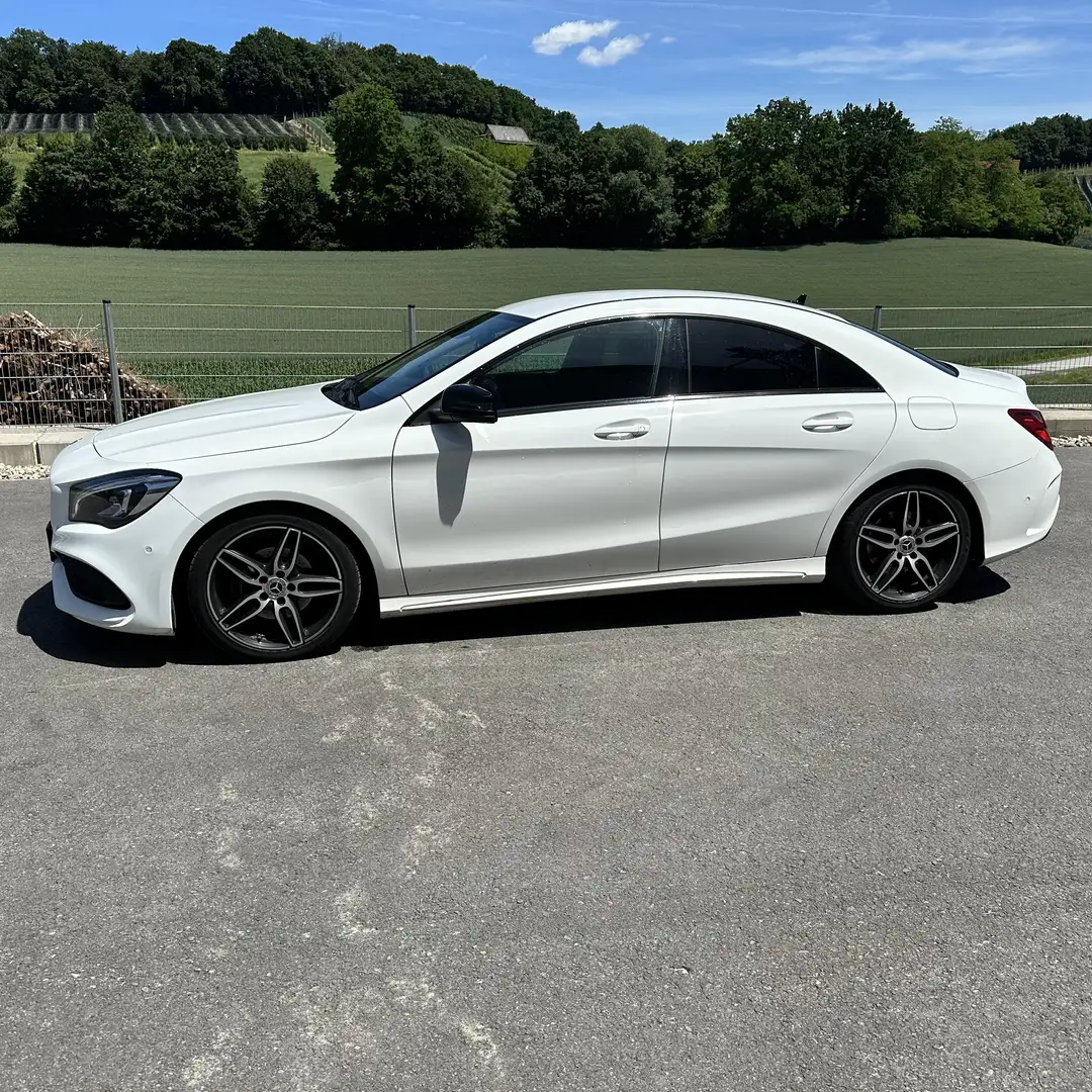 Mercedes-Benz CLA 200 d 7G-DCT AMG Line - 2