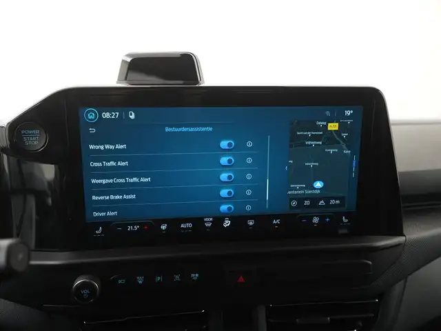 Ford Transit Custom view 19