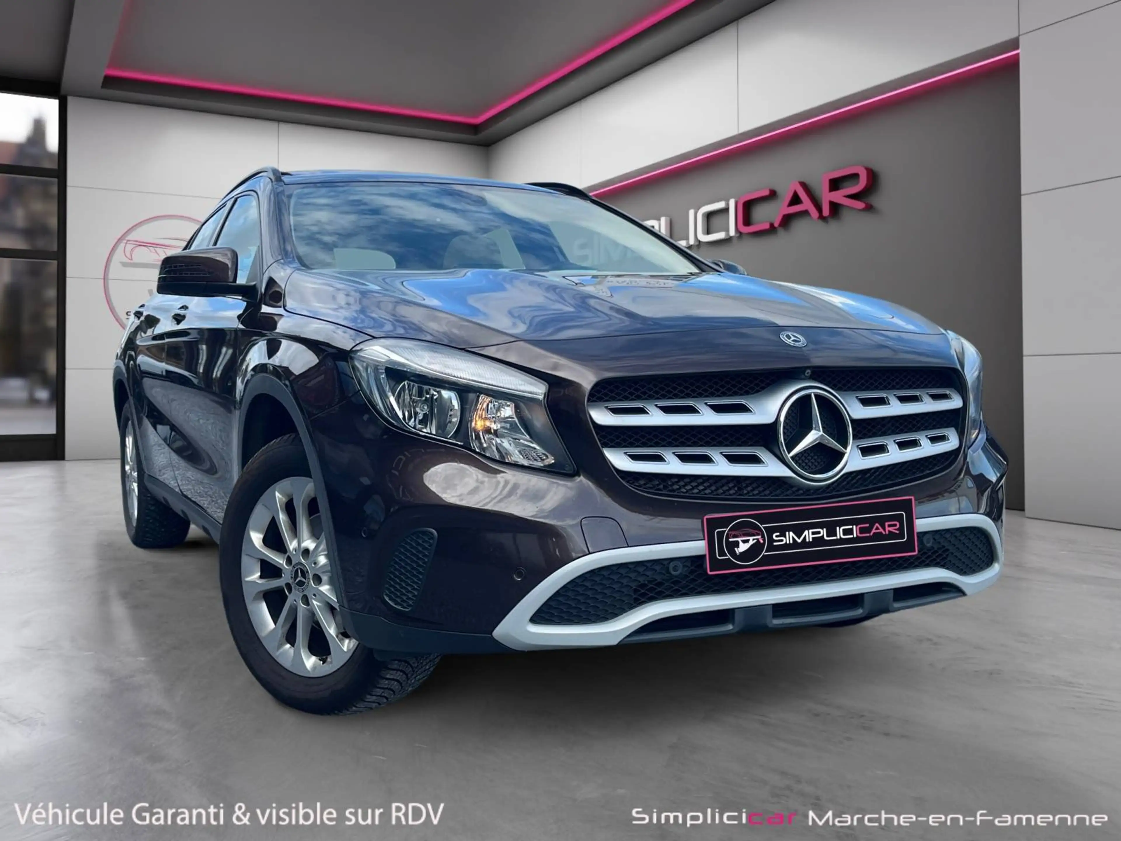 Mercedes-Benz GLA 180 GLA 180 Business Solution (EU6.2)