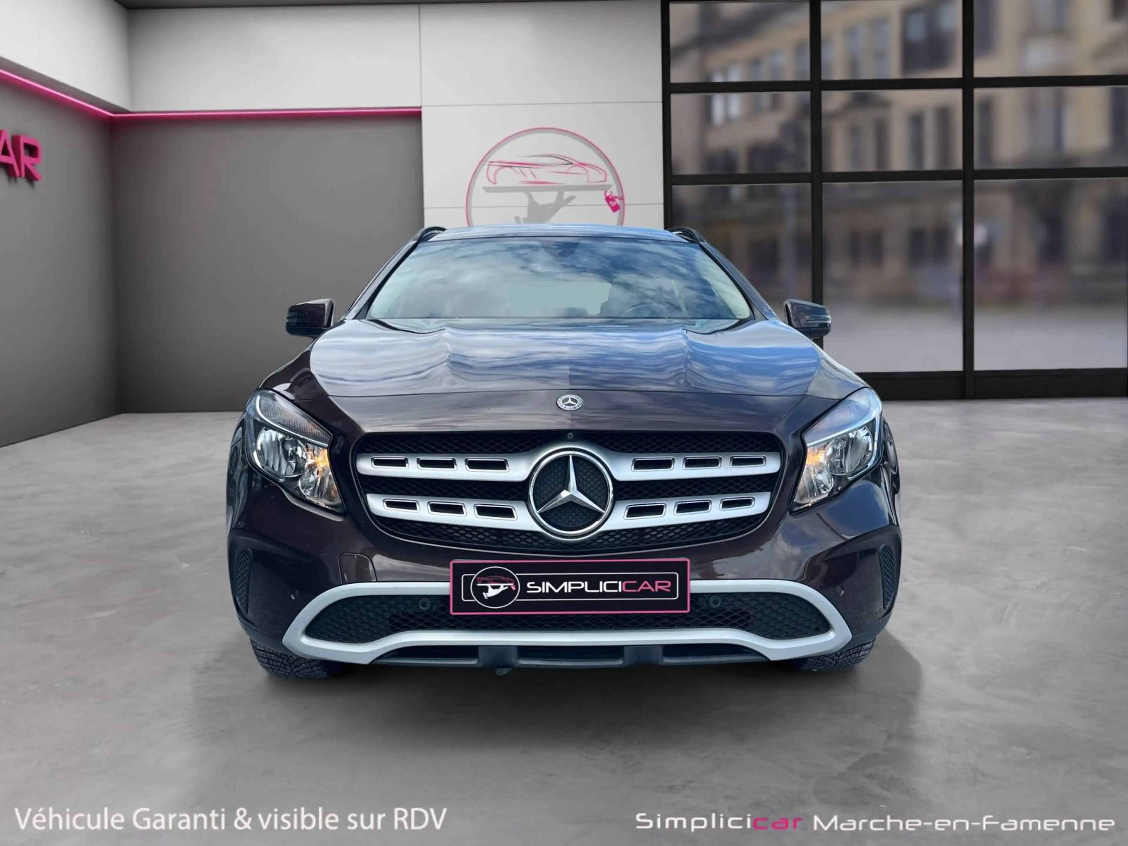 Mercedes-Benz GLA 180 GLA 180 Business Solution (EU6.2) — photo 8