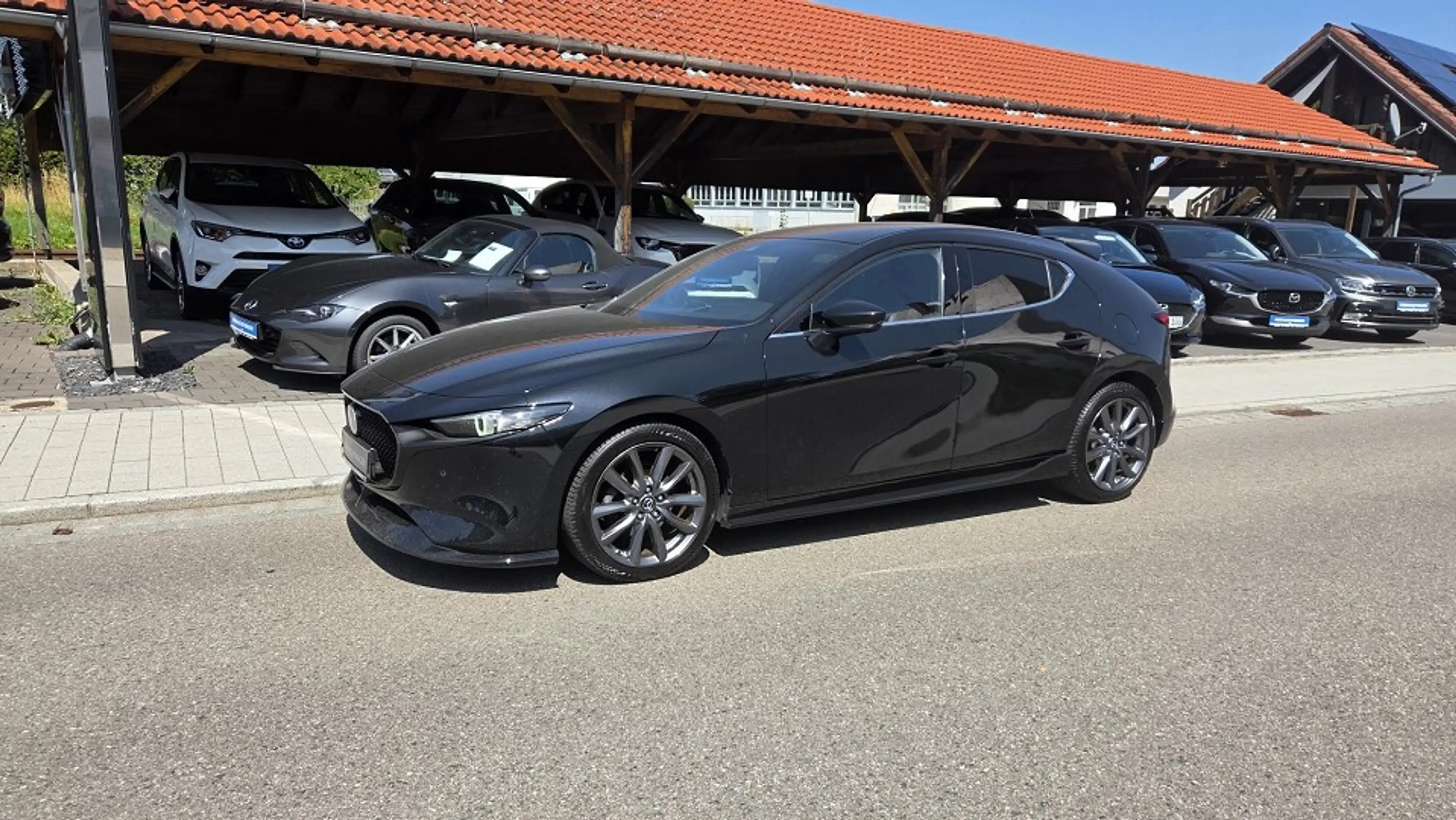 Mazda 3 als Selection mit Desgin- und I-Active Paket 1 Jah — photo 3
