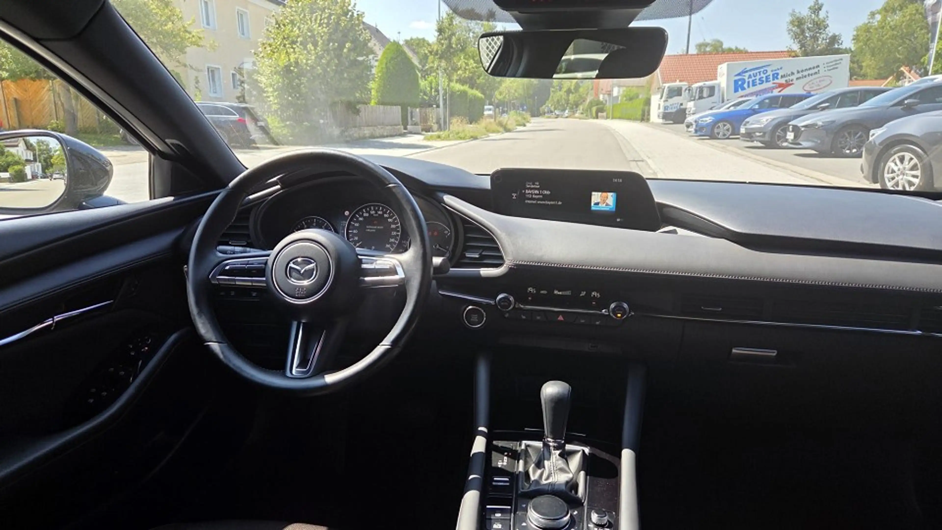 Mazda 3 als Selection mit Desgin- und I-Active Paket 1 Jah — photo 11