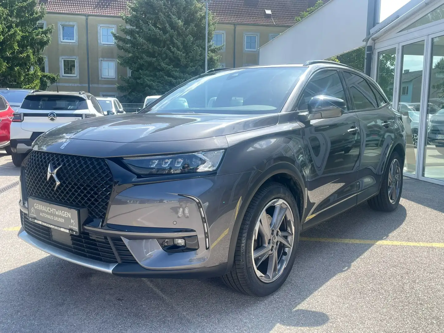 DS Automobiles DS 7 Crossback DS7 Crossback BlueHDi 130 S Grau - 1