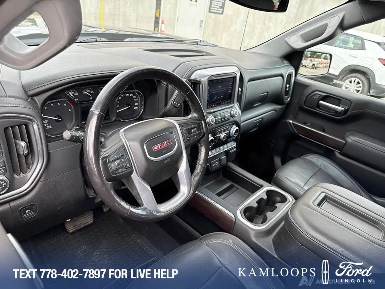 GMC Sierra 1500 снимка GMC Sierra 1500