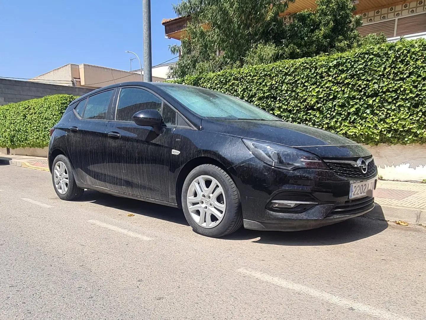 Opel Astra Astra 1.2T S/S Edition 110 Edition Negro - 1