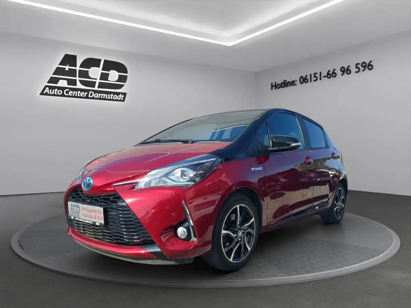 Toyota Yaris YARIS Hybrid 1.5 Style Selection *1.HAND*KAMERA*LE Rood - 1