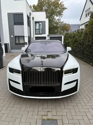 Rolls-Royce Ghost Black Badge