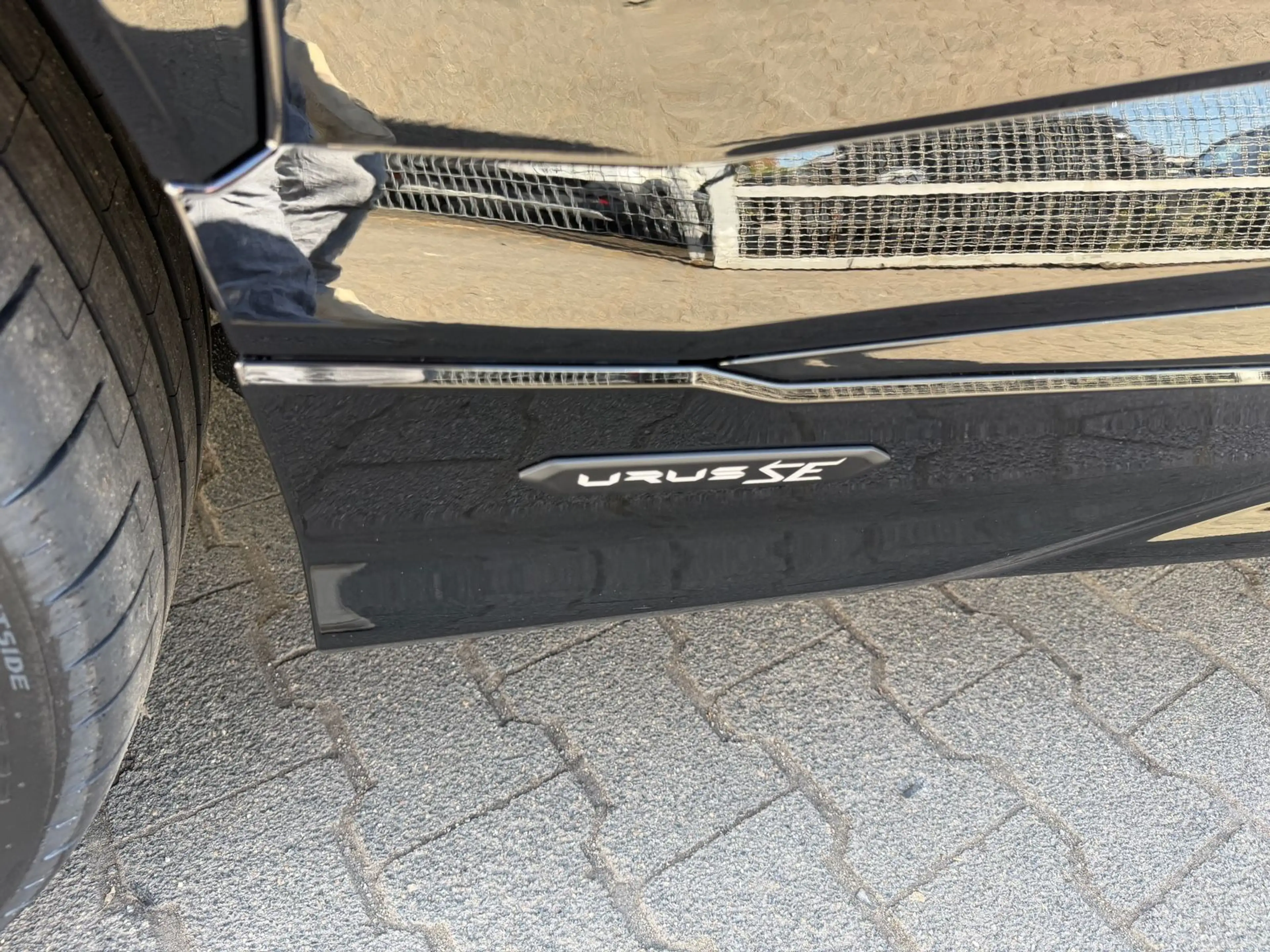 Lamborghini Urus 4.0 V8 SE, mit AHK — photo 9