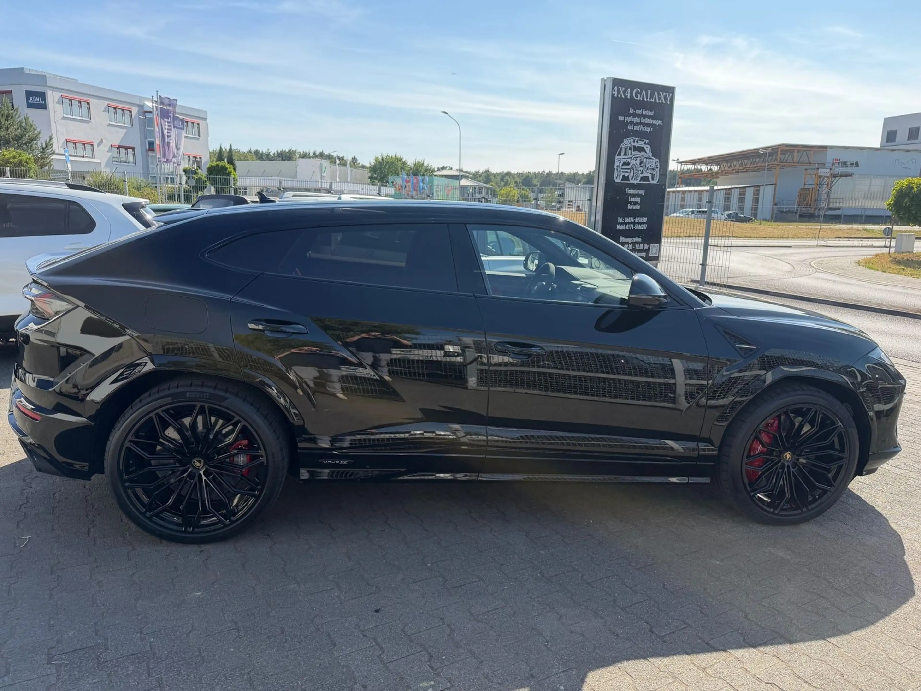 Lamborghini Urus 4.0 V8 SE, mit AHK — photo 4