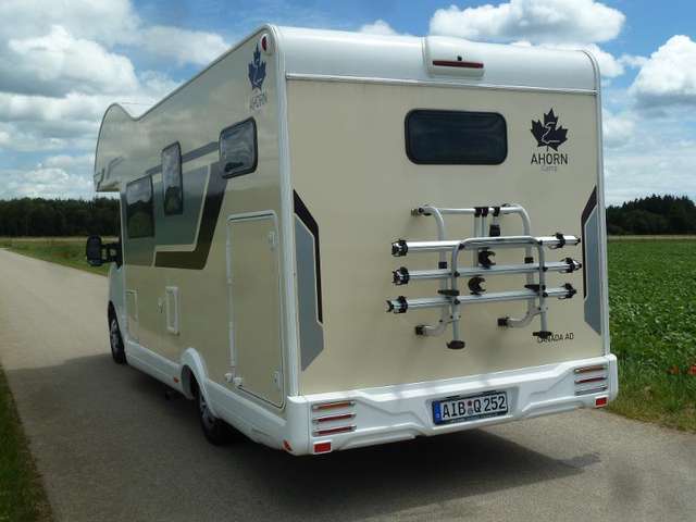 Renault Ahorn Canada ´´AD´´ RFK TV WC Dusche 6-Sitzer