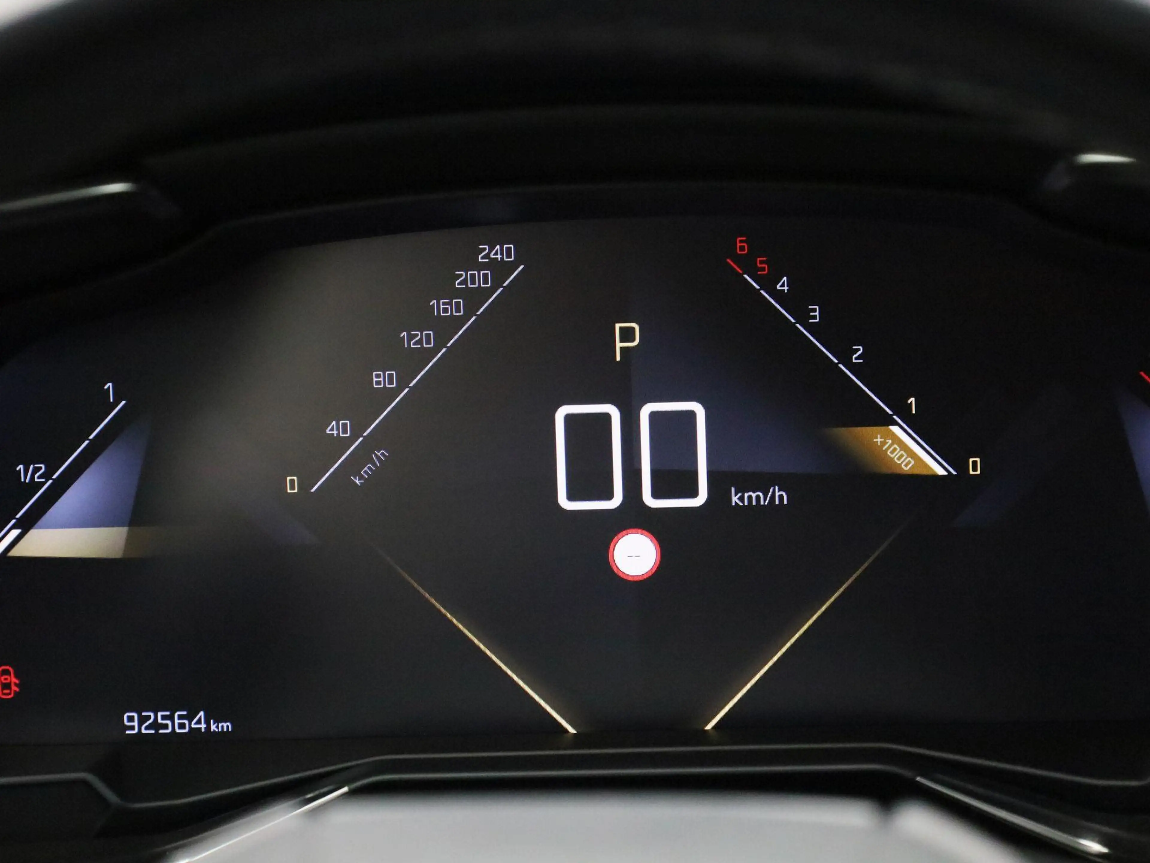 DS Automobiles DS 7 Crossback 1.5 BlueHDI Bastille — photo 9