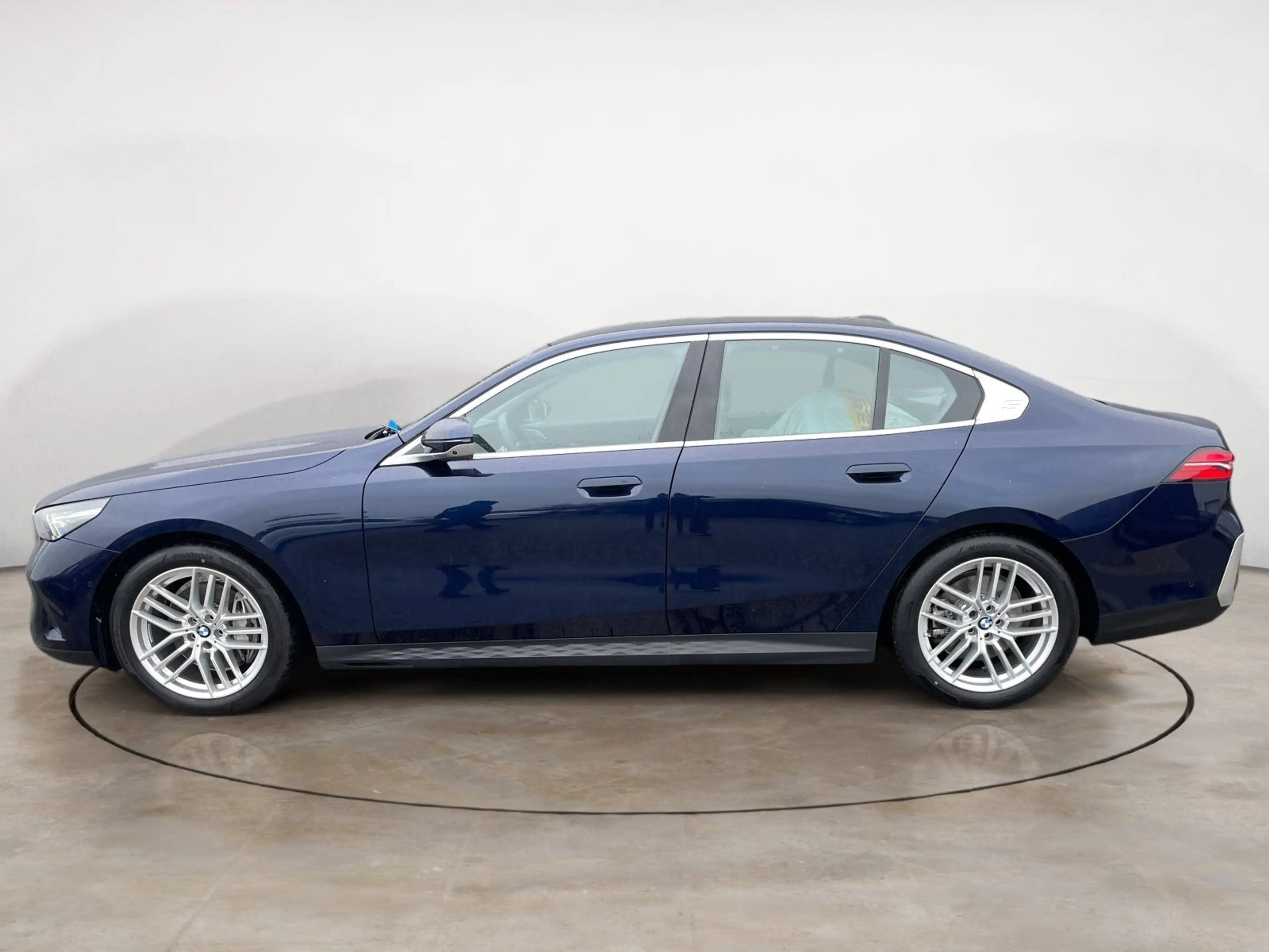 BMW 540 d xDrive + GARANTIE-bis-06.2030 — photo 2