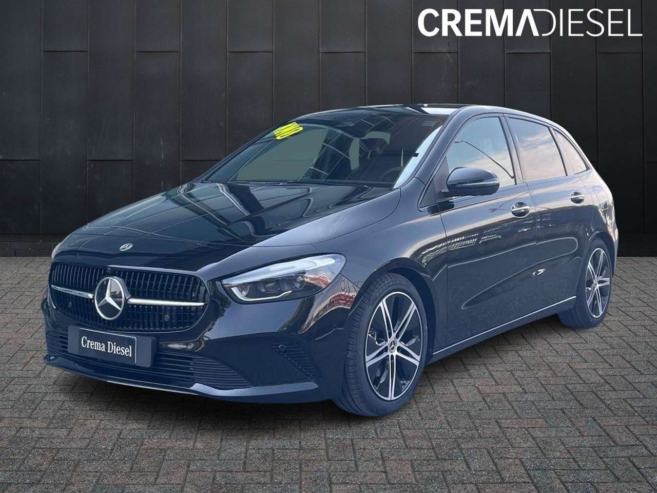 Mercedes-Benz B 180 B 180 d Street Edition