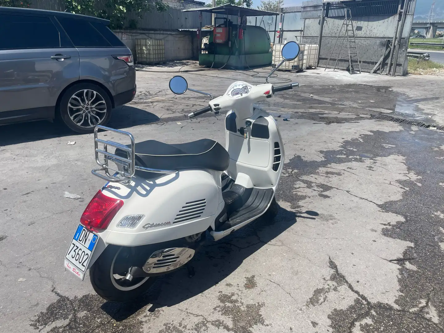 Piaggio GTS 300 sport gt - 2