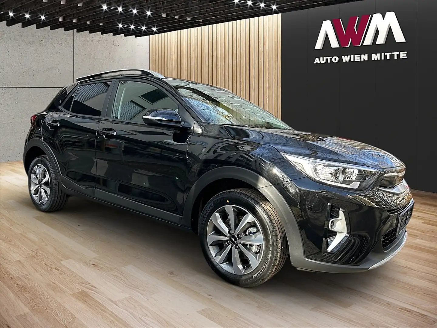 Kia Stonic 1,2 DPI ISG Silber| AUTO WIEN MITTE Zwart - 1