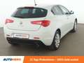 Alfa Romeo Giulietta 2.0 JTDM Turismo *ALU*PDC*SHZ* Weiß - thumbnail 6
