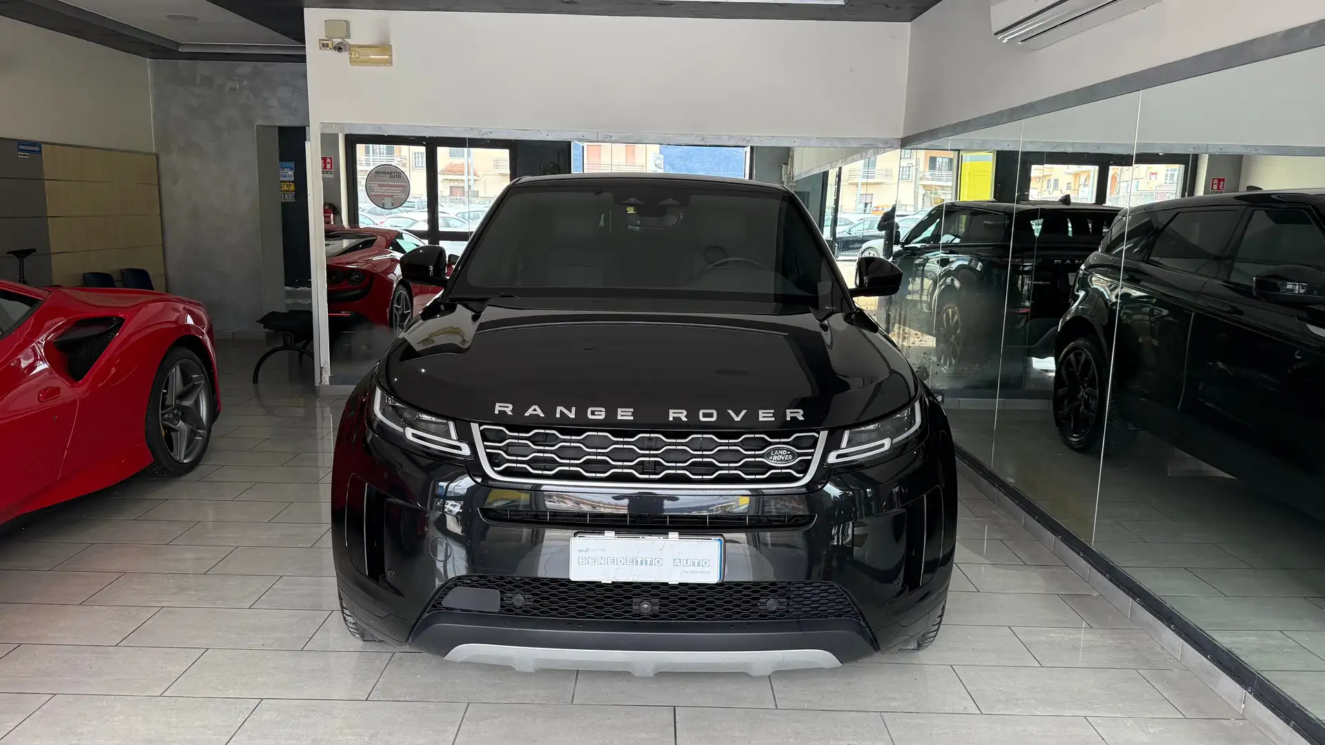 Land Rover Range Rover Evoque 2.0d i4 mhev awd 163cv AUTOCARRO N1 Schwarz - 1