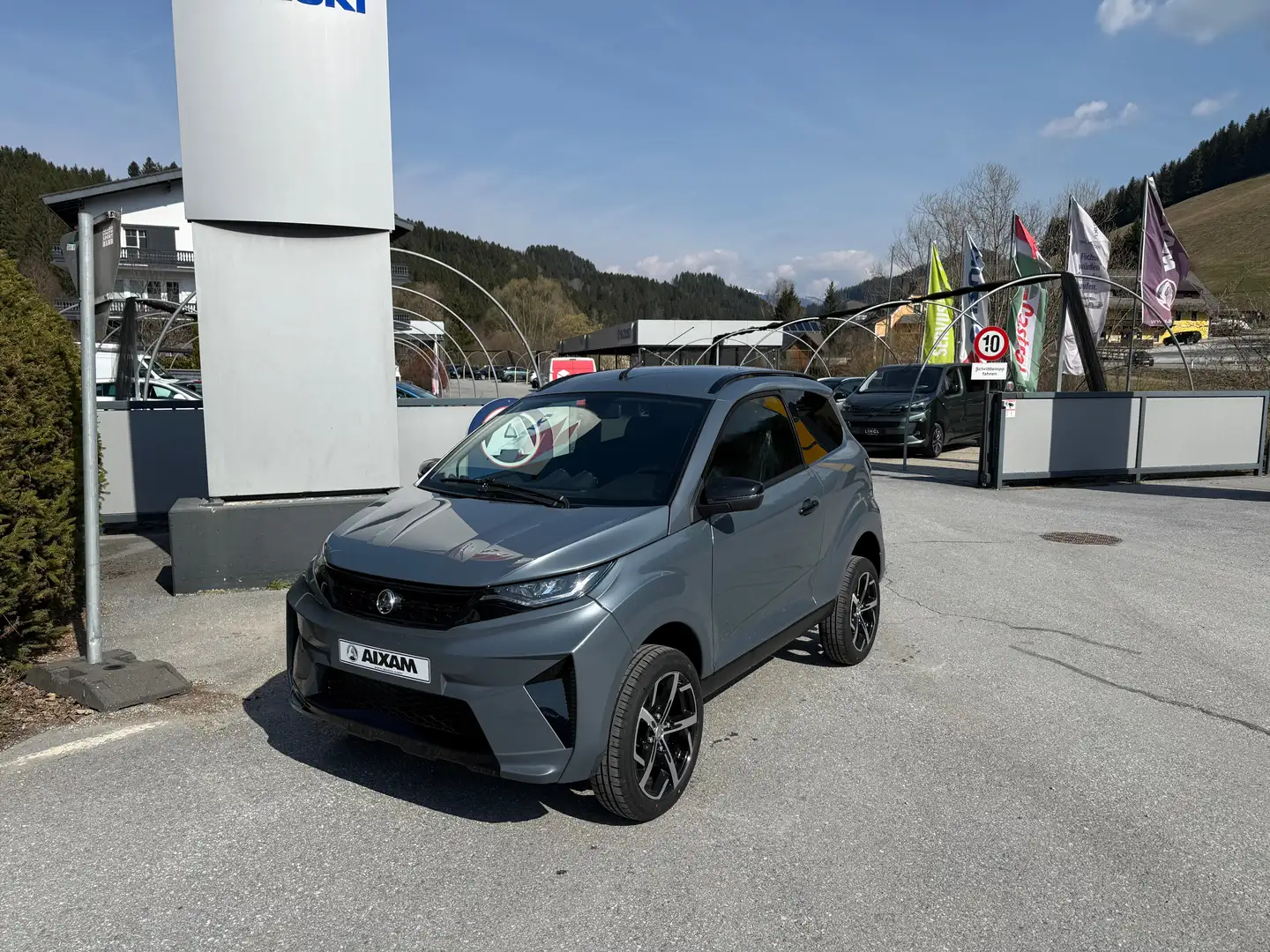 Aixam Crossover Premium *PROMPT* Grau - 1