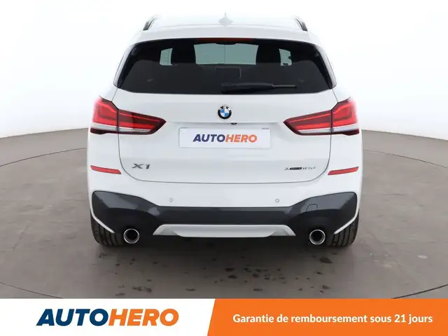BMW X1 view 5