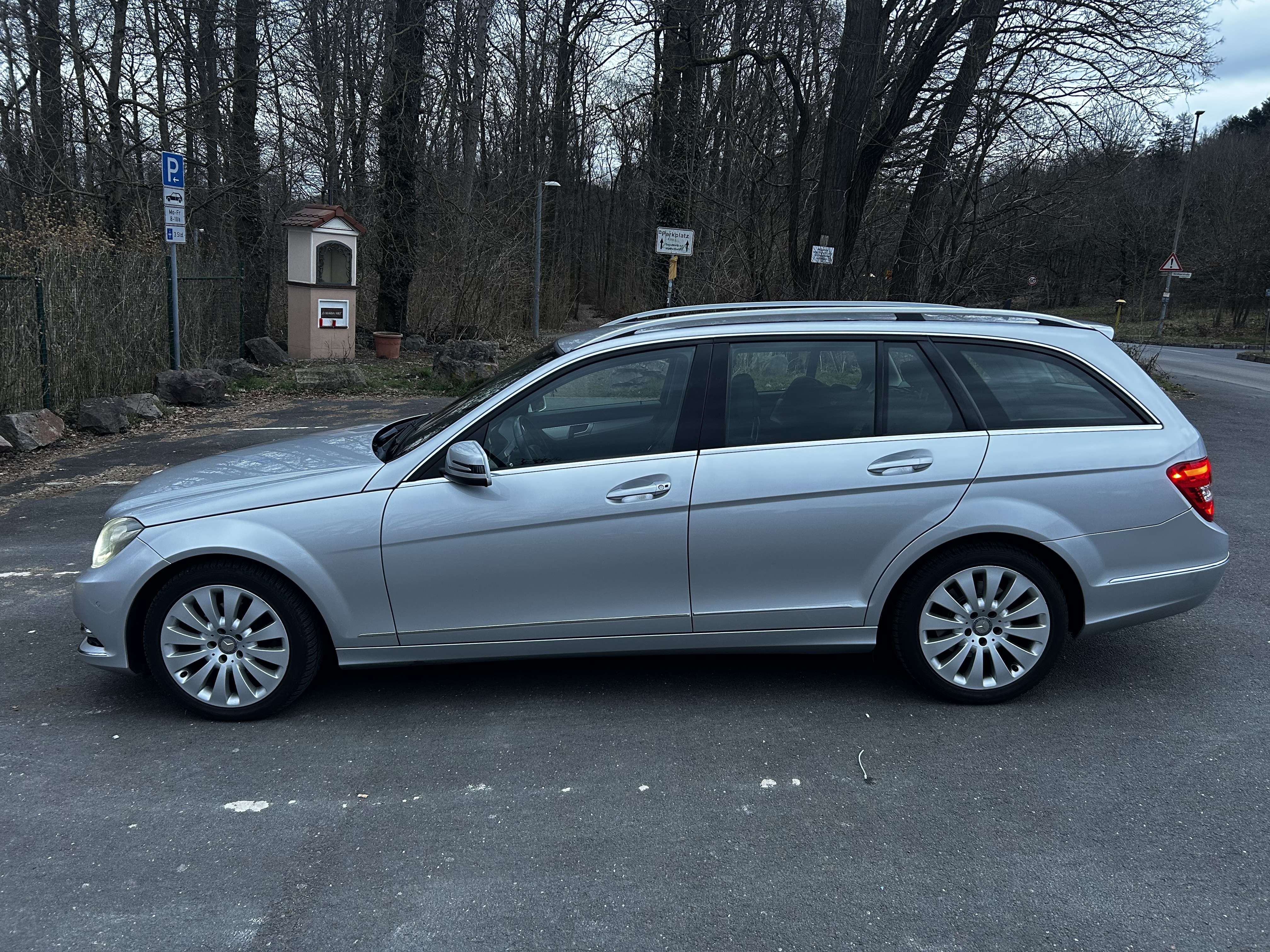 Second hand Mercedes Benz C-Class 