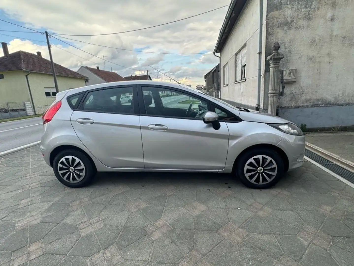 Ford Fiesta Fiesta 1.8 Tbo DNavy Air Bag2011 - 2