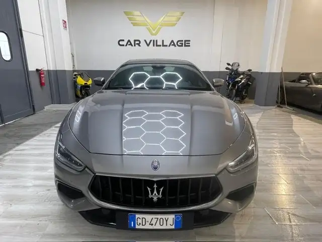 Maserati Ghibli Ghibli L4 330 CV MHEV Gransport