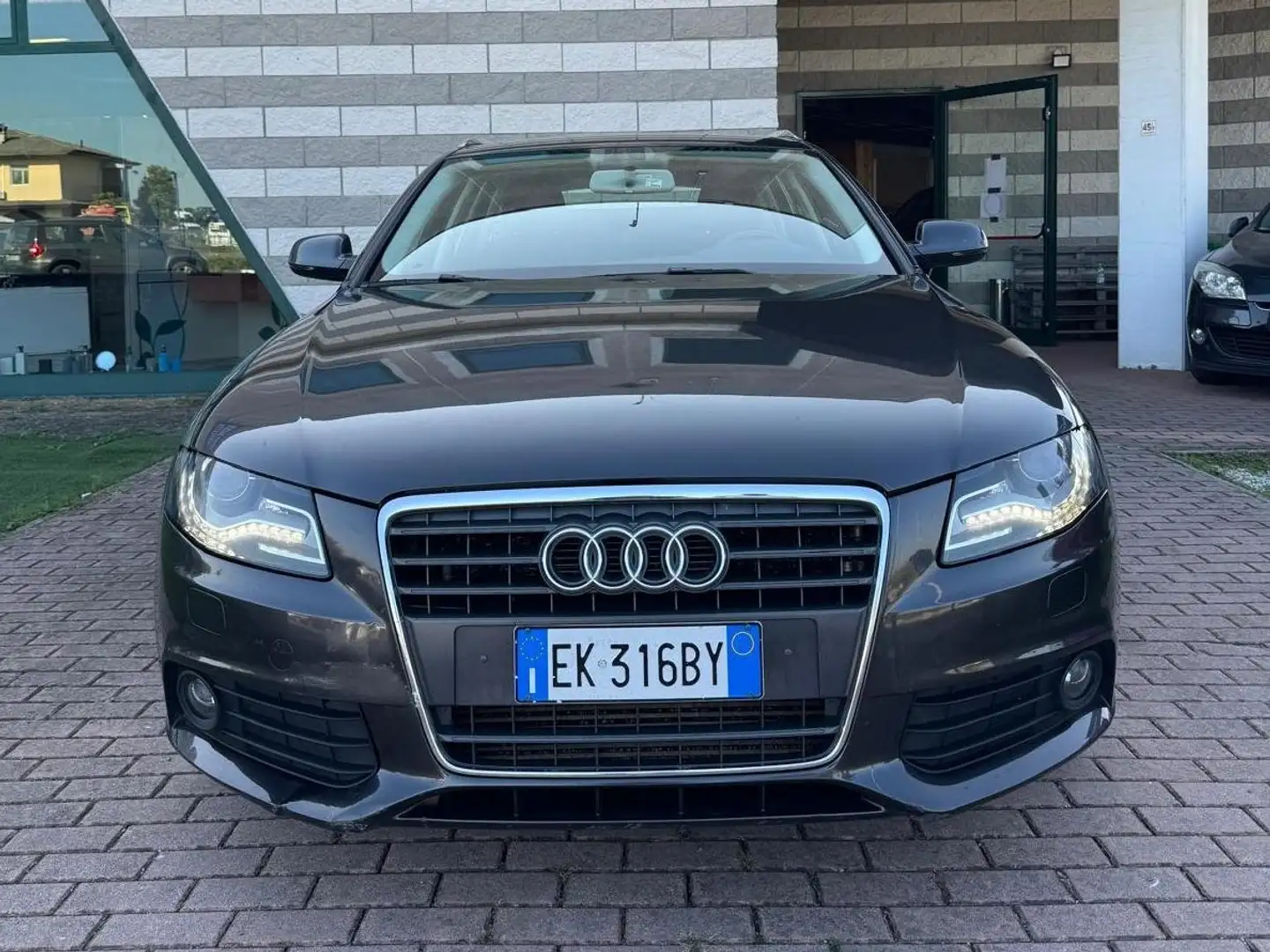 Audi A4 A4 IV 2007 Avant Avant 2.0 tdi Advanced Grijs - 1