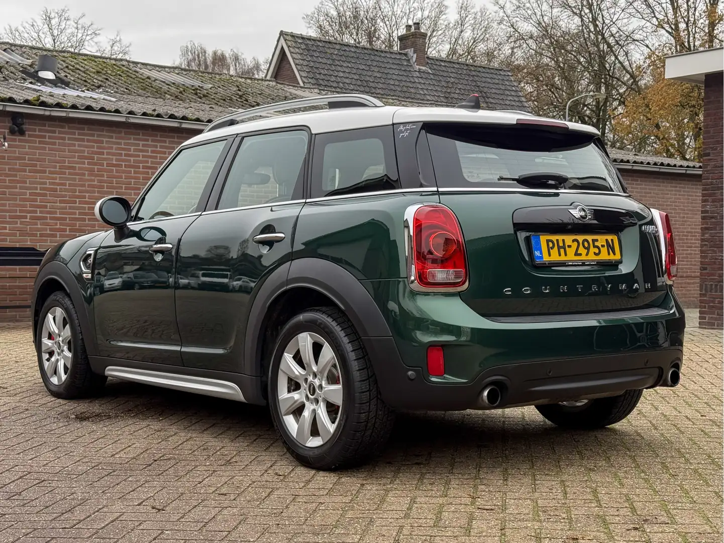 MINI Cooper S Countryman 2.0 Salt - Leder! Navi, Adap. Cruise, Achteruitrij Verde - 2