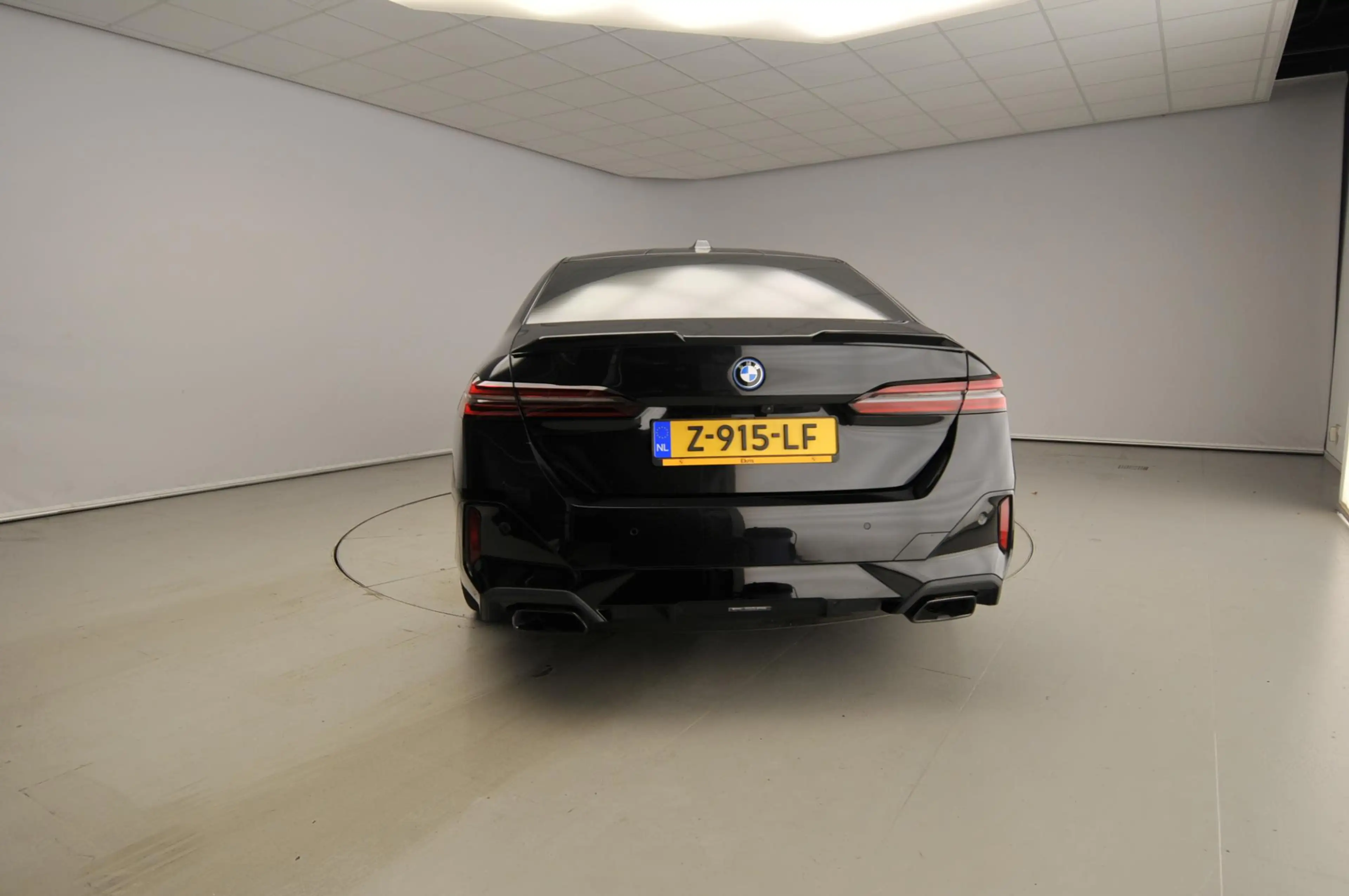 BMW 550 5 Serie Sedan 550e xDrive | M-Sportpakket | LED | — photo 3