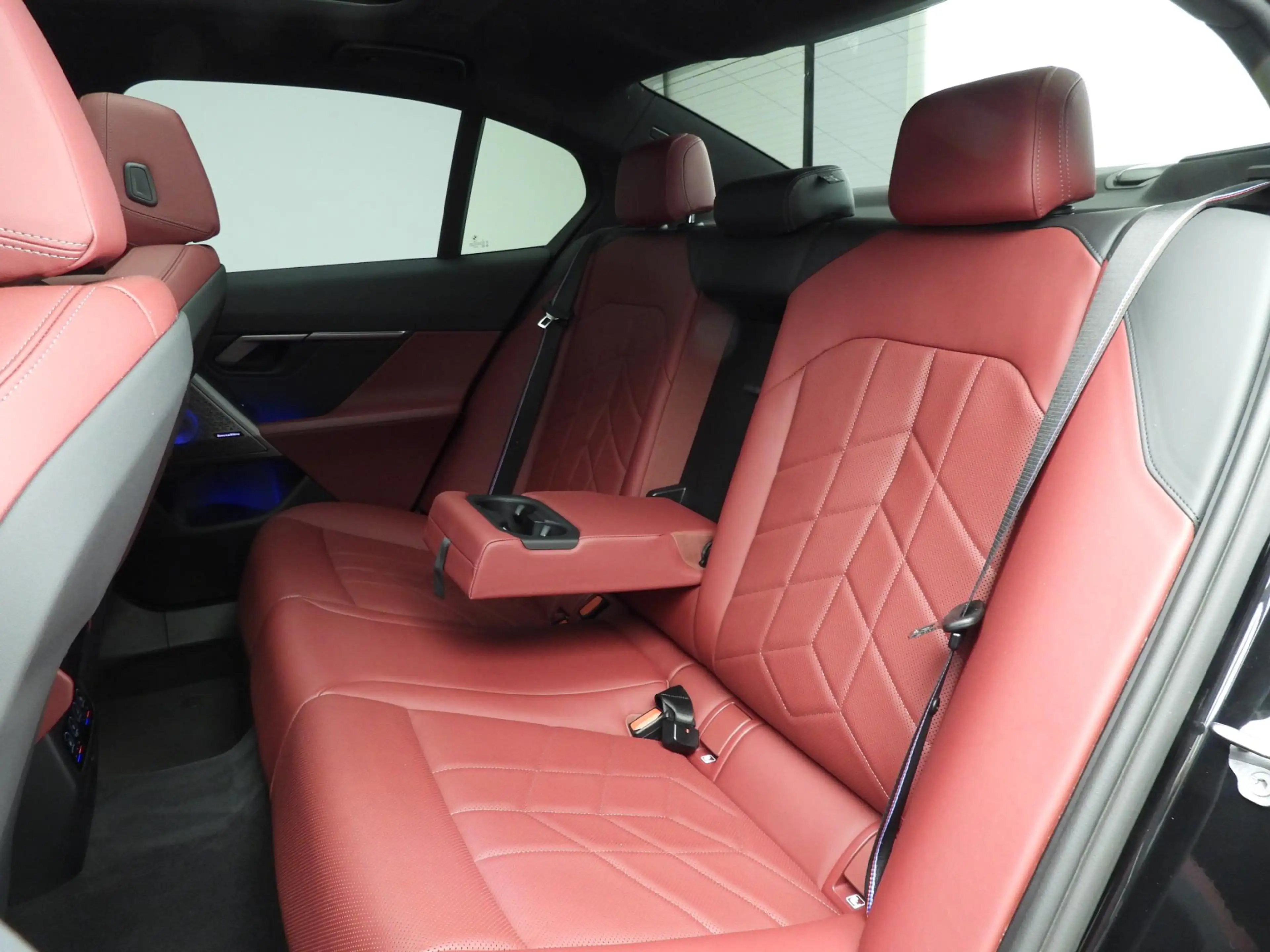 BMW 550 5 Serie Sedan 550e xDrive | M-Sportpakket | LED | — photo 8