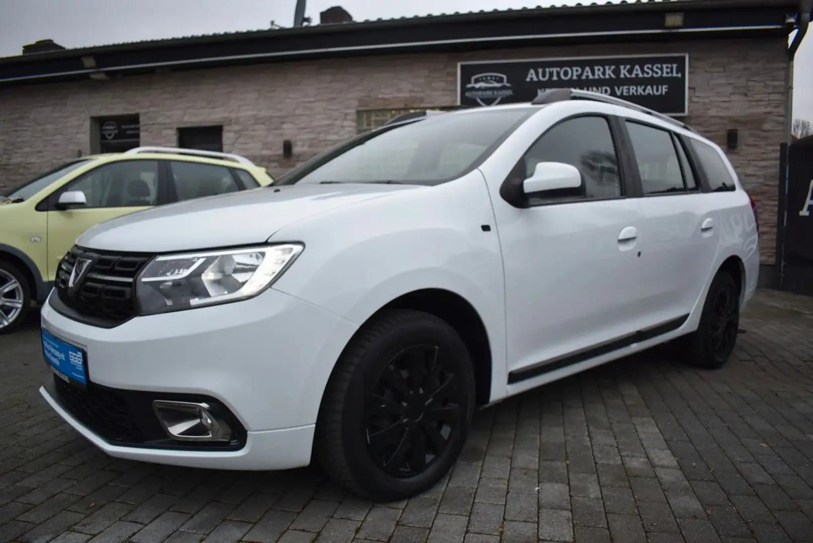 Dacia Logan MCV II Kombi Laureate*KLI*MULTI*LED*PDC*TÜ Weiß - 2