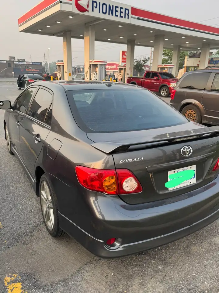 a Corolla photo a Corolla
