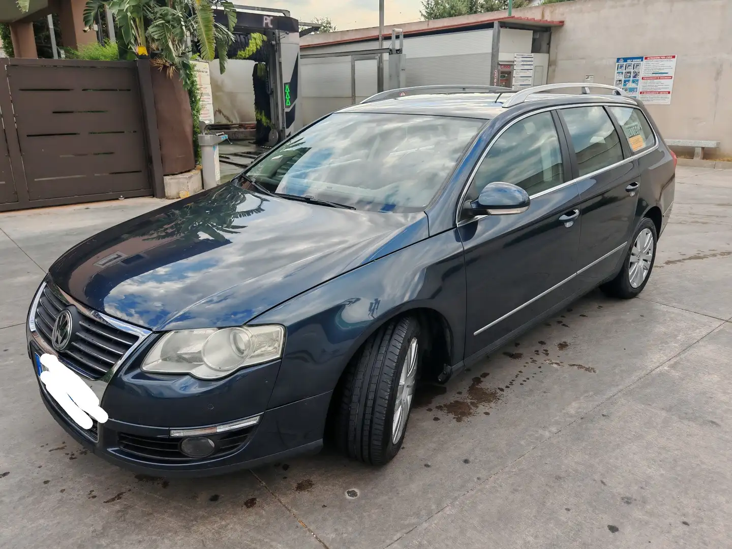 Volkswagen Passat Variant 2,0 tdi Highline DSG - 1