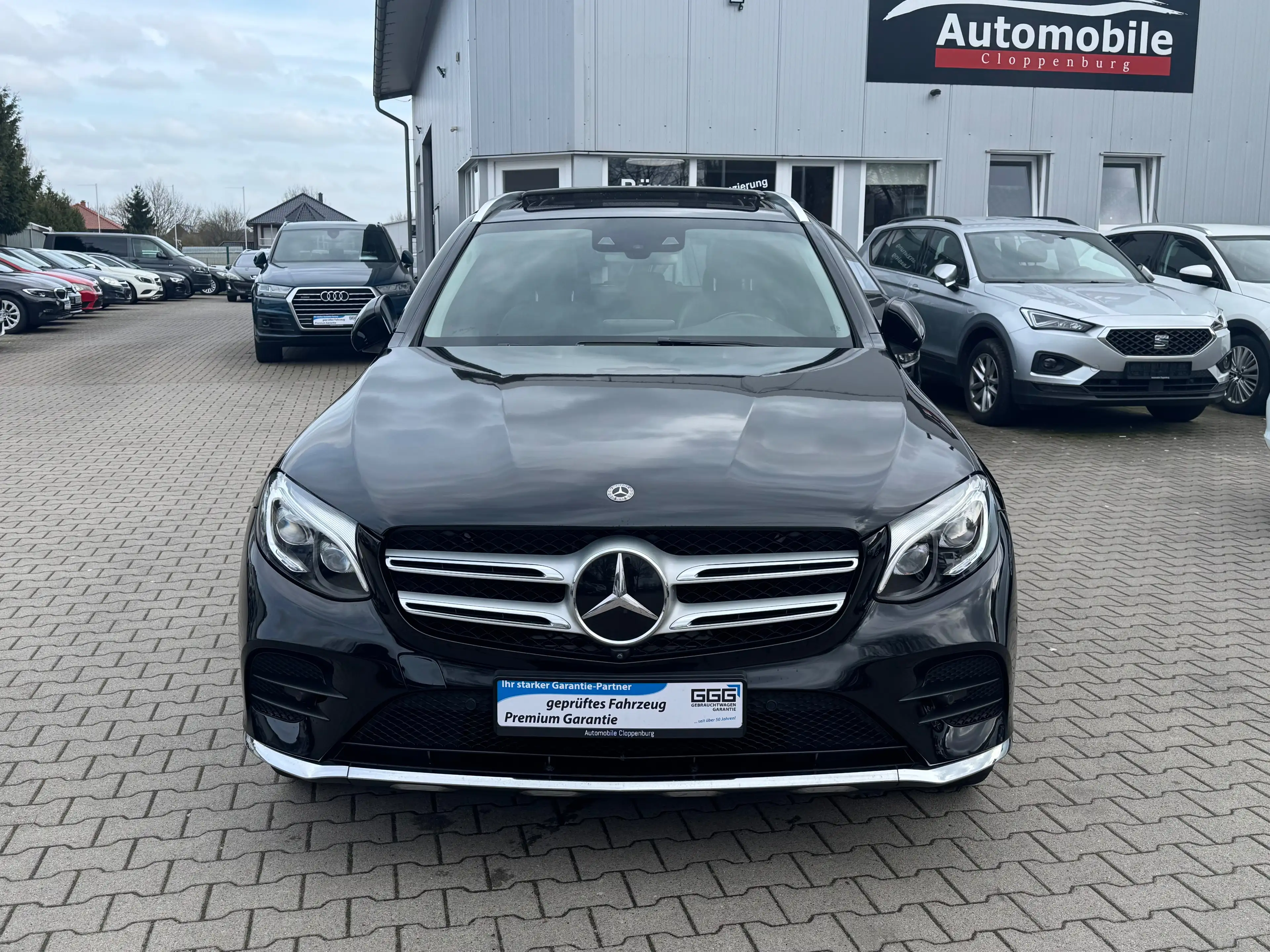 Mercedes-Benz GLC 350 d 4Matic 9G-TRONIC "AMG Line" *AHK *360 Grad — photo 8