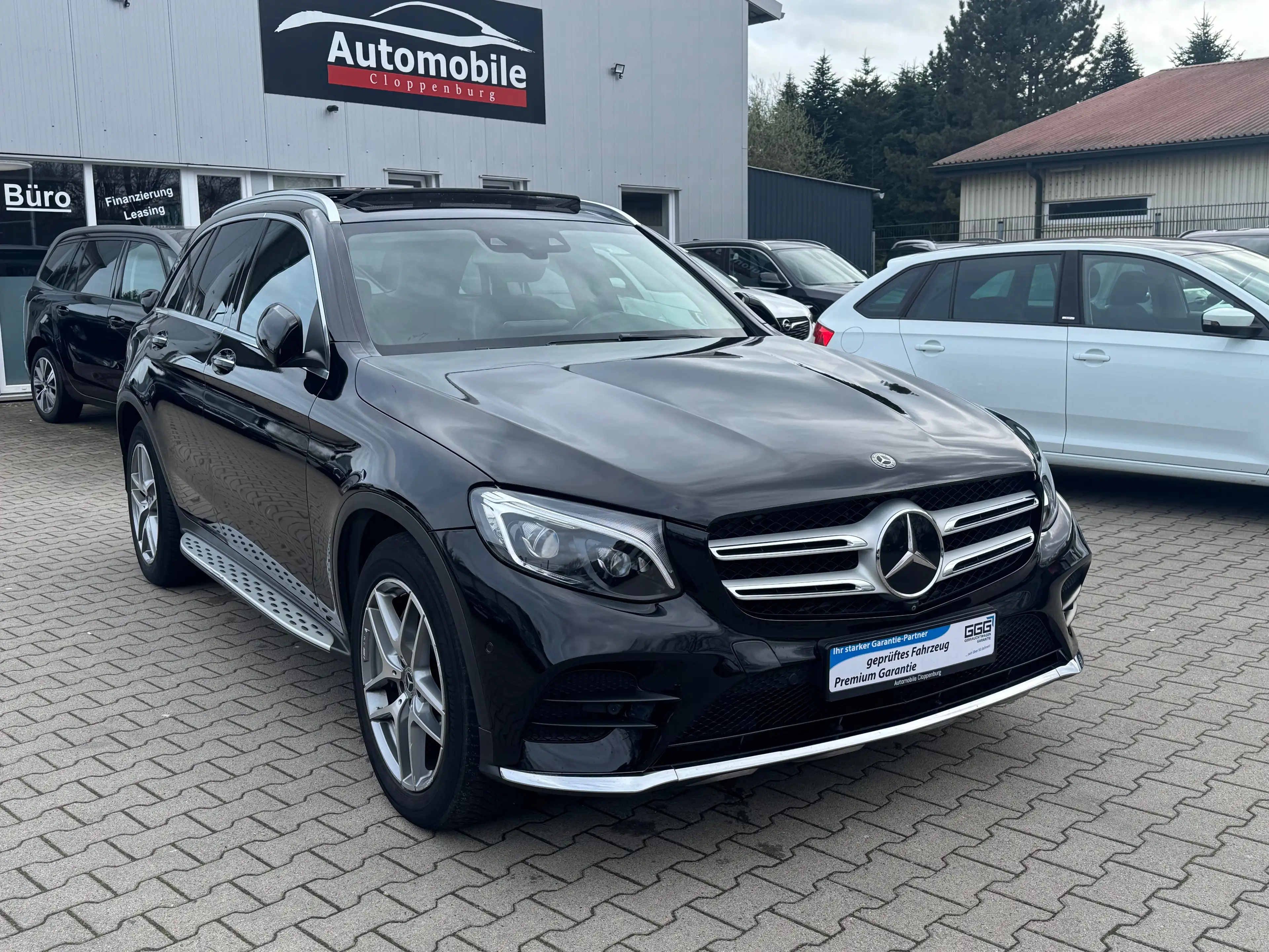 Mercedes-Benz GLC 350 d 4Matic 9G-TRONIC "AMG Line" *AHK *360 Grad — photo 7