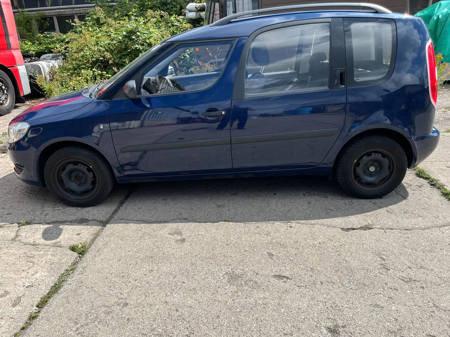 Skoda Roomster Plus Edition Blau - 2