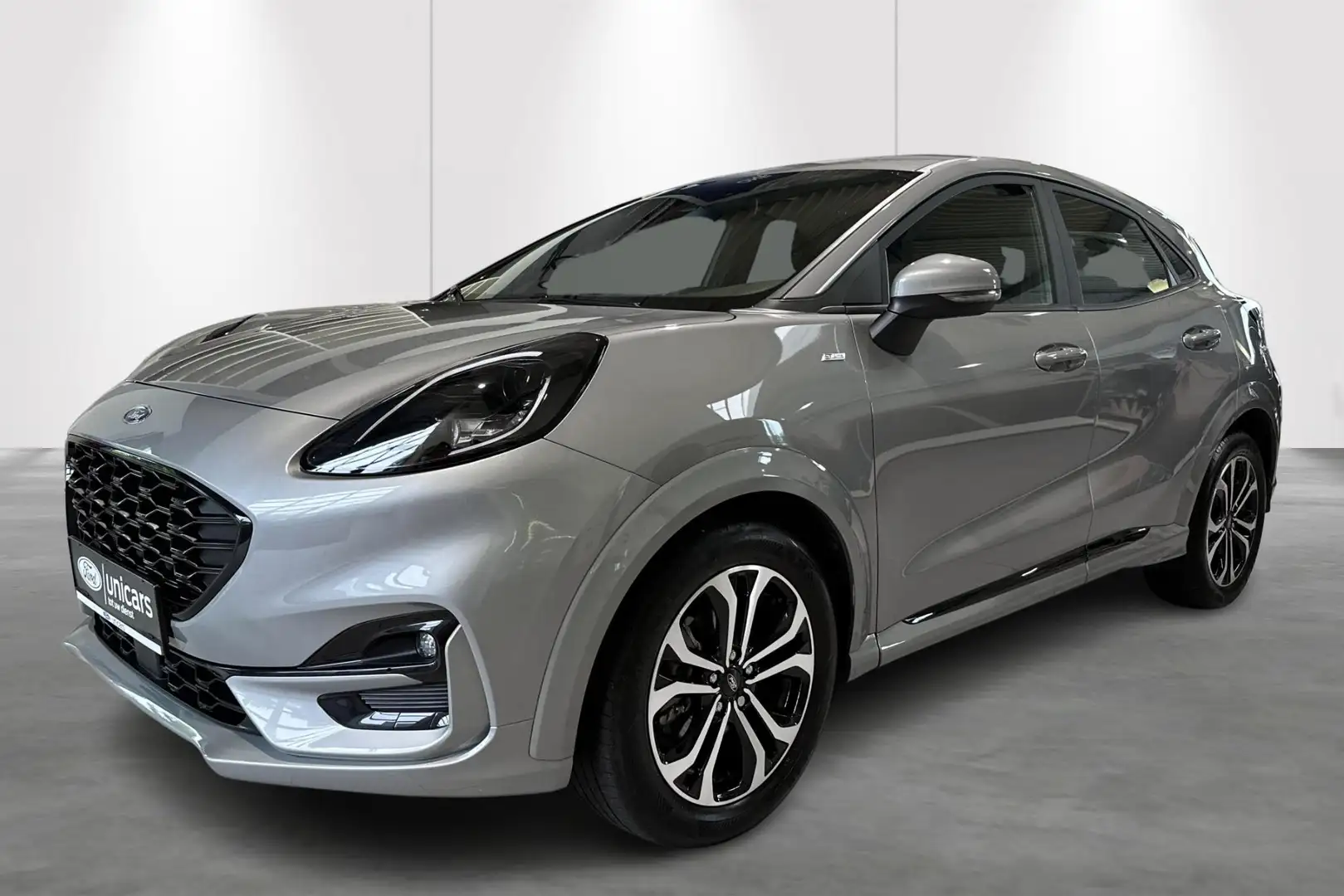 Ford Puma 1.0i Ecoboost mHEV 92kW ST-Line Zilver - 1