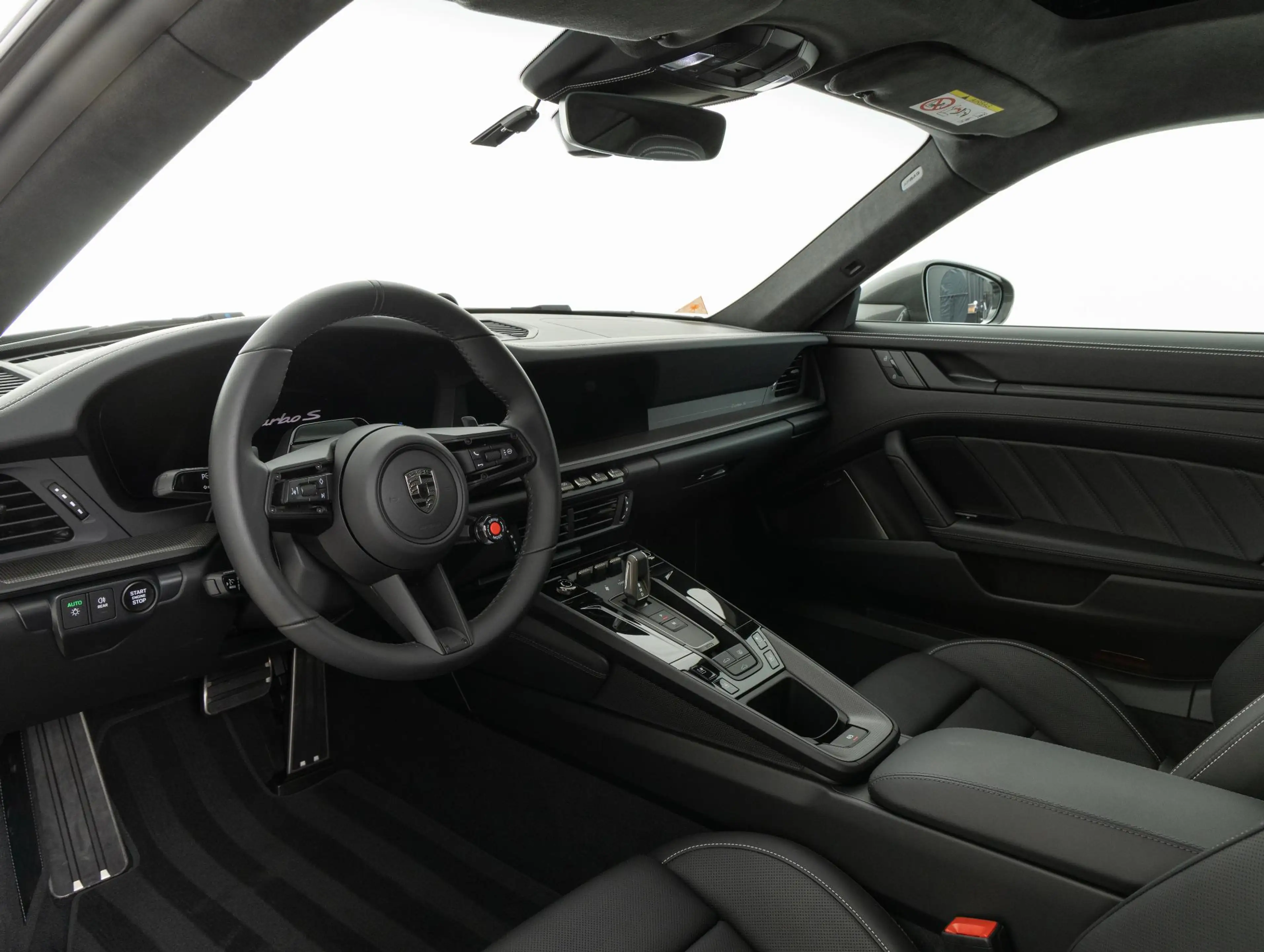 Porsche 992 Turbo S — photo 3