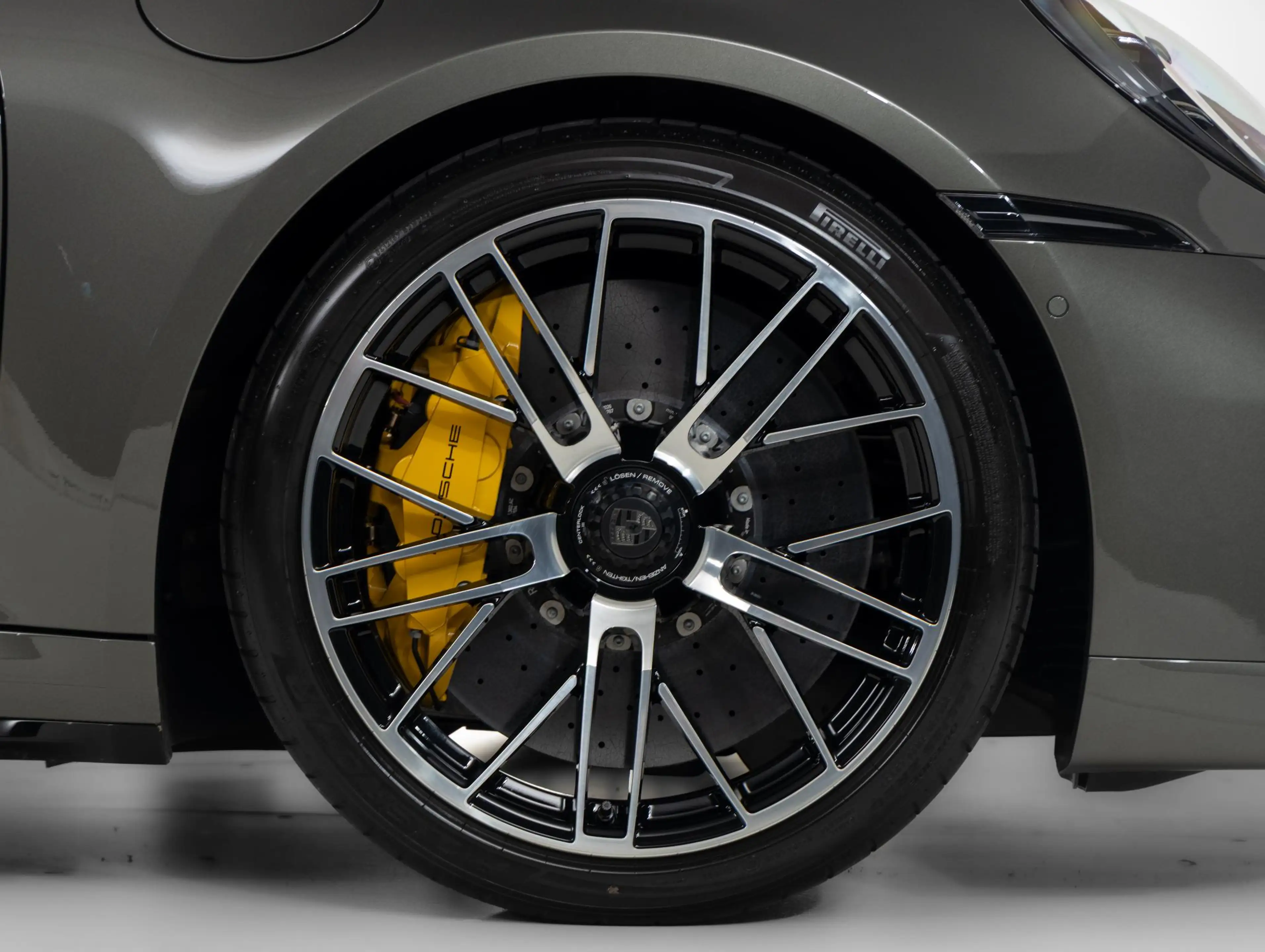 Porsche 992 Turbo S — photo 22