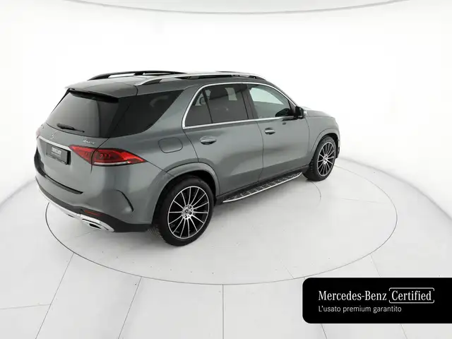 Mercedes-Benz Gle view 4