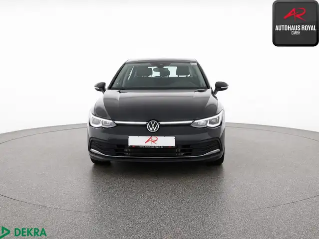 Volkswagen Golf view 8