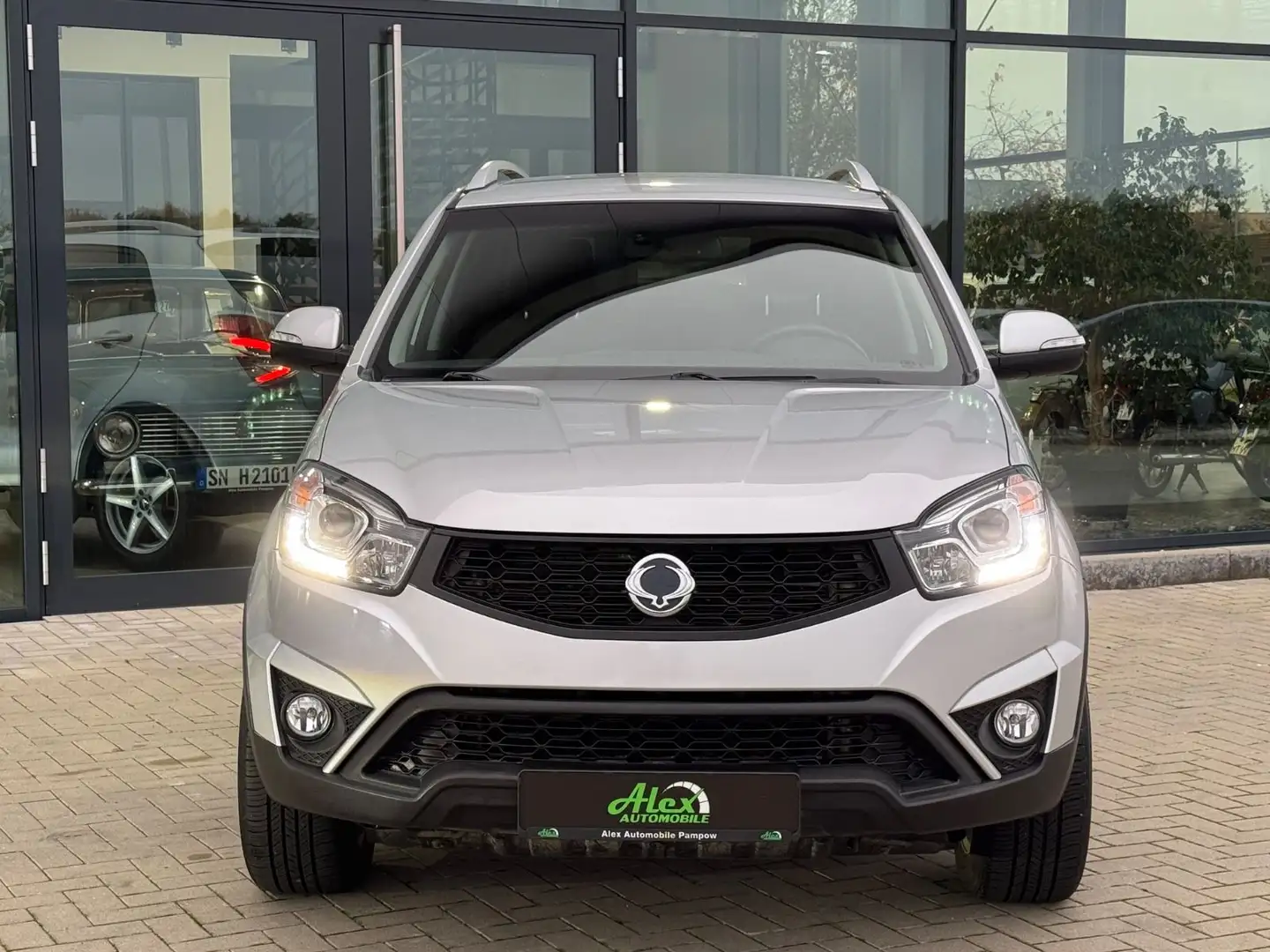 SsangYong Korando 2.2 Automatik 1. Hand Export/Gewerbe Silber - 2