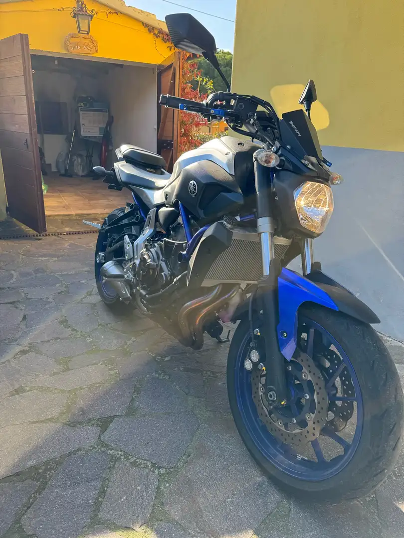 Yamaha MT-07 originale - 1