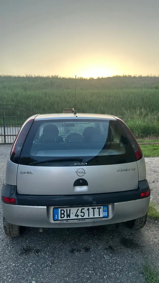 Opel Corsa III 2000 5p 1.2 Comfort, foto 3