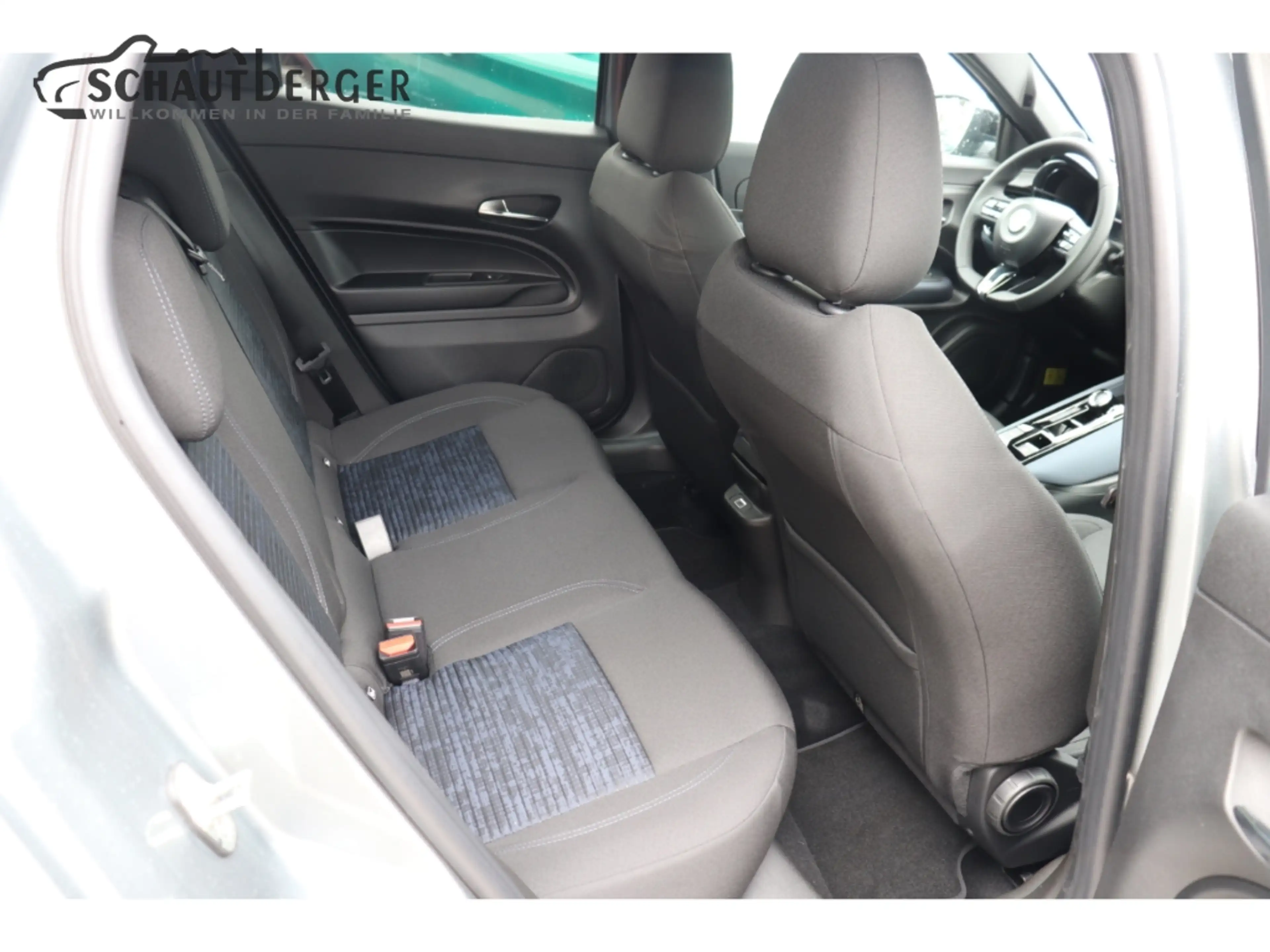 Alfa Romeo Junior Ibrida 1.2 VGT 48V-Hybrid 107 kW Sprint Navi Digit — photo 13